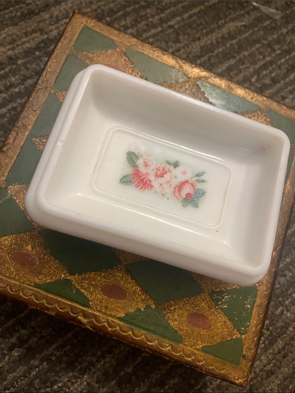 Vintage Avon Milkglass Soap Dish